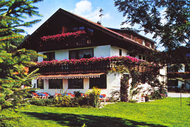 Sommerbild Pension Alpenblick in Ofterschwang